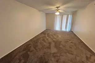 1932 Lake Atriums Cir, Orlando, FL 32839 - Photo 5