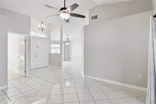 1459 Banbury Loop N, Lakeland, FL 33809 - Photo 13