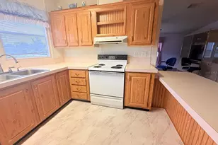 220 Ellsworth Dr, Kissimmee, FL 34758 - Photo 15