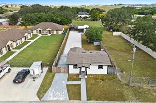 414 Monroe Ln, Haines City, FL 33844 - Photo 5