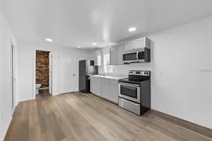 414 Monroe Ln, Haines City, FL 33844 - Photo 9