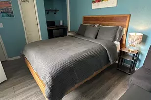 4215 W Laurel St, Tampa, FL 33607 - Photo 3