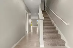 5246 Mahogany Dr, Mount Dora, FL 32757 - Photo 3