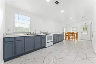 213 Bowen Rd, Davenport, FL 33837 - Photo 7