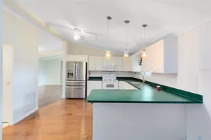 2054 Bradley Dr, Saint Cloud, FL 34771 - Photo 5