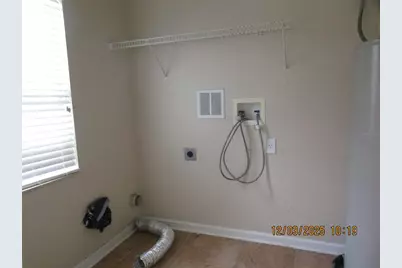 8905 Silk Bay Place, Orlando, FL 32827 - Photo 9