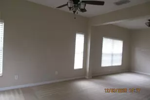 8905 Silk Bay Pl, Orlando, FL 32827 - Photo 3