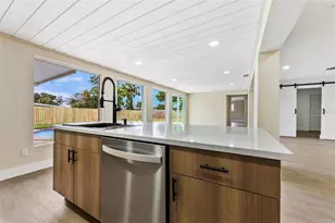 1822 Banyan Tree Dr, Edgewater, FL 32132 - Photo 43