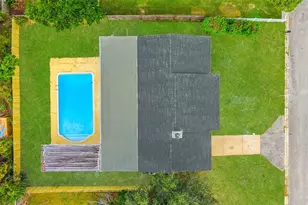 1822 Banyan Tree Dr, Edgewater, FL 32132 - Photo 3