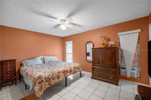 128 Hollyhock Ct, Kissimmee, FL 34743 - Photo 9