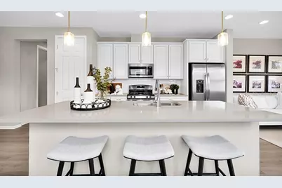 5323 Spring Maiden Circle, Apollo Beach, FL 33572 - Photo 3