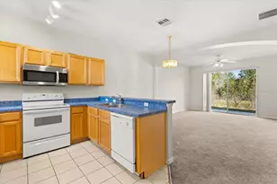 214 Monroe Cir, Davenport, FL 33896 - Photo 3