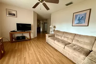 2105 Greenlaw Ct, Leesburg, FL 34788 - Photo 7