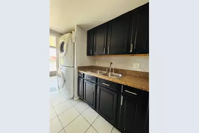 28 Las Palmas Way, Kissimmee, FL 34743 - Photo 5