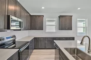 201 Enclave Ave, Palm Coast, FL 32164 - Photo 9