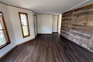 10859 SE 131 Pl, Ocklawaha, FL 32179 - Photo 3