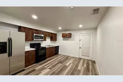 911 W Orange Street #2, Kissimmee, FL 34741 - Photo 5