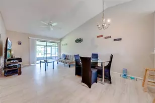 2904 Squire Oak Ct, Saint Cloud, FL 34769 - Photo 3