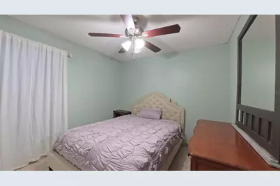 2340 Harbor Town Drive, Kissimmee, FL 34744 - Photo 33