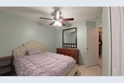 2340 Harbor Town Drive, Kissimmee, FL 34744 - Photo 31