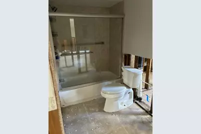 200 Country Club Drive #1007, Largo, FL 33771 - Photo 5