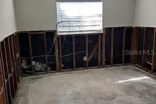 200 Country Club Dr, Largo, FL 33771 - Photo 7