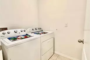 3029 Country Club Cir, Winter Haven, FL 33881 - Photo 15