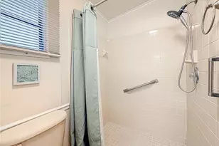 805 Camelia Ct, Lady Lake, FL 32159 - Photo 15