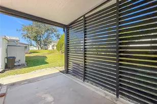 805 Camelia Ct, Lady Lake, FL 32159 - Photo 25