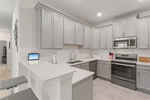 1000 Blackwolf Run Rd, Davenport, FL 33896 - Photo 5