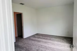 649 Trotters Dr, Eagle Lake, FL 33839 - Photo 9