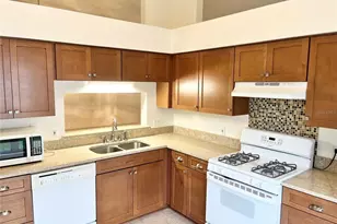 3415 Santa Monica Dr, Orlando, FL 32822 - Photo 11