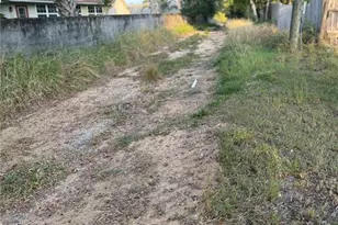 719 Hillside Ave, Lake Wales, FL 33853 - Photo 13