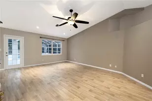 1229 Hancock Cir, Saint Cloud, FL 34769 - Photo 9