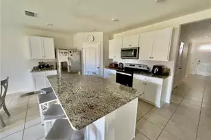 5653 Winona Dr, Saint Cloud, FL 34771 - Photo 9