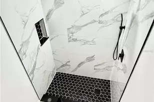 2329 W Doris St, Kissimmee, FL 34741 - Photo 9