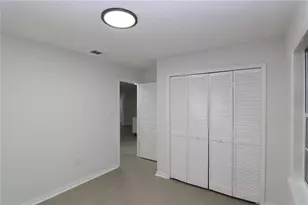 711 Kempten St NW, Palm Bay, FL 32907 - Photo 15