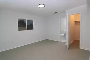 711 Kempten St NW, Palm Bay, FL 32907 - Photo 19