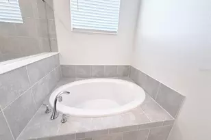 398 Bogey Dr, Davenport, FL 33896 - Photo 11