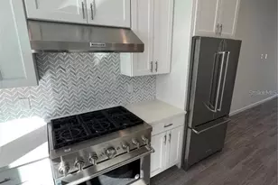 2257 Valentine Aly, Orlando, FL 32804 - Photo 5