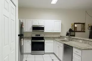 1001 Universal Rest Pl, Kissimmee, FL 34744 - Photo 3
