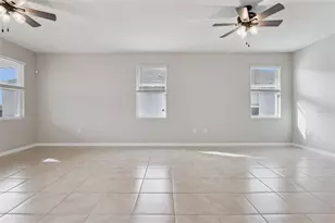 8016 Penrose Pl, Wildwood, FL 34785 - Photo 13