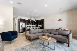 305 Captiva Dr, Davenport, FL 33896 - Photo 3