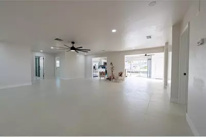 5617 Coronado Court, Cape Coral, FL 33904 - Photo 7