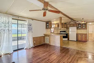 4907 Dacca Dr, Tampa, FL 33619 - Photo 15