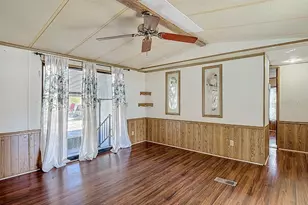 4907 Dacca Dr, Tampa, FL 33619 - Photo 17