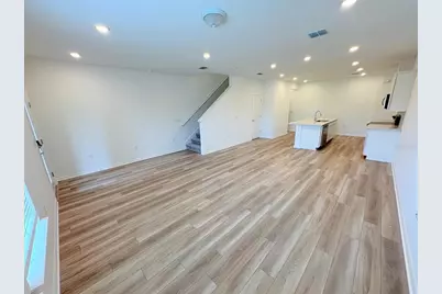 2346 Southbury Drive, Kissimmee, FL 34744 - Photo 3