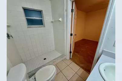 1128 Jade East Lane, Kissimmee, FL 34744 - Photo 9