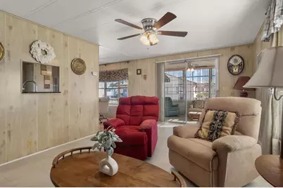 6721 Canterbury Drive NE, Winter Haven, FL 33881 - Photo 5