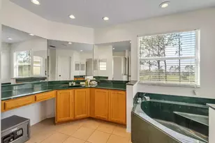 127 N Hampton Dr, Davenport, FL 33897 - Photo 17